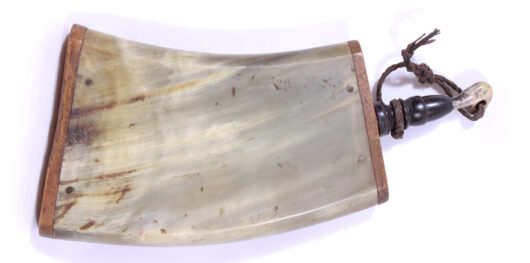 18055 - Großes Pulverhorn deutsch ca. 1750